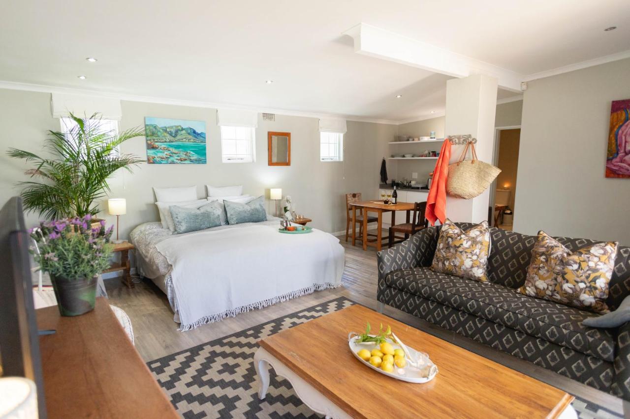Goozi Garden Cottage Hermanus Eksteriør bilde