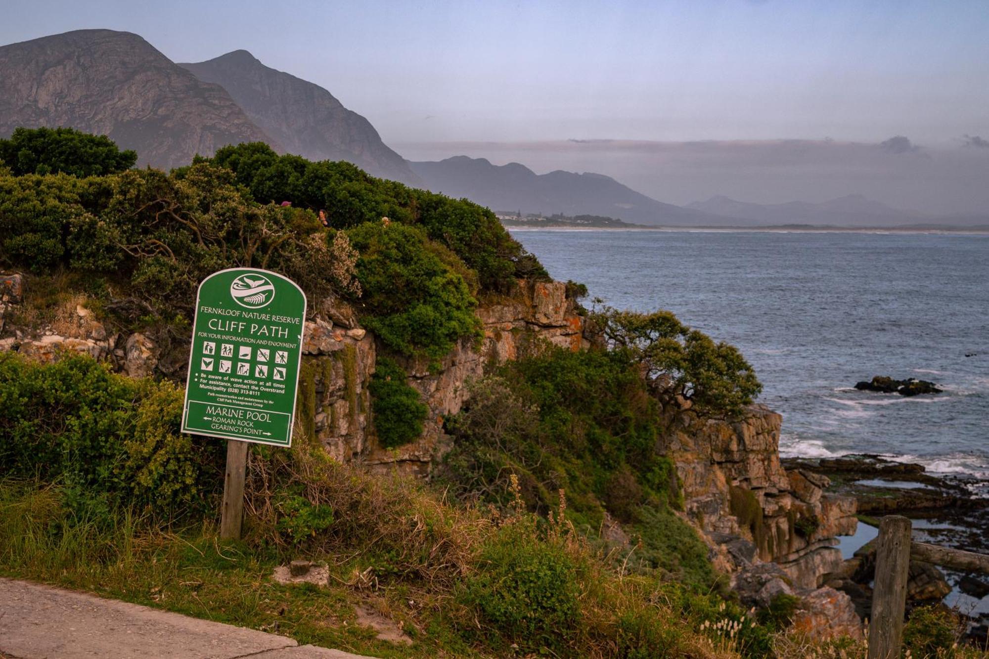 Goozi Garden Cottage Hermanus Eksteriør bilde